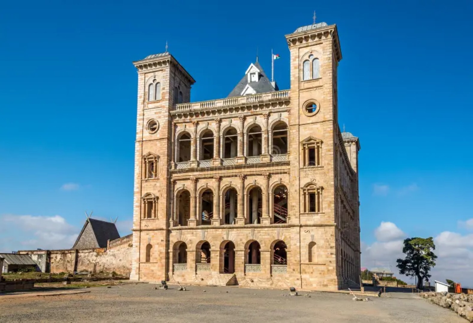 Photo du palays royal Rova à Antananarivo